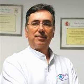 Dr. Francisco Cabrera López